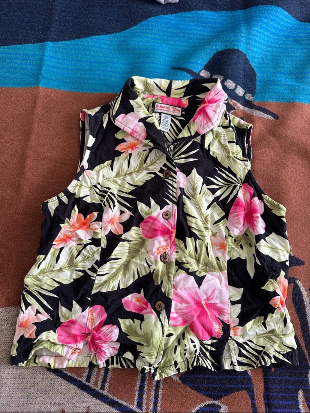 Black Floral Sleeveless Button-Down Top